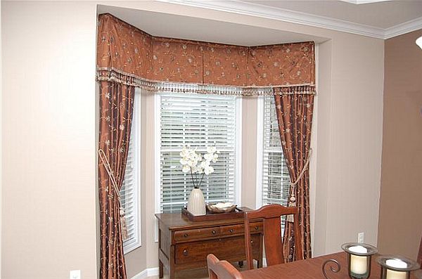 Use Window Curtains To Highlight New Replacement Windows